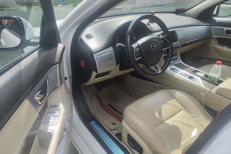 Used Jaguar XF 2013 XF 3.0 SC Prestige Edition Driver Seat