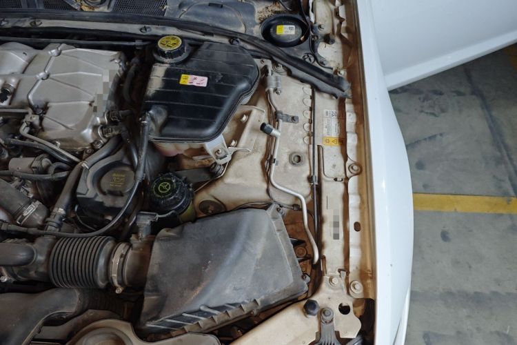 Used Jaguar XF 2013 XF 3.0 SC Prestige Edition Engine Bay Left