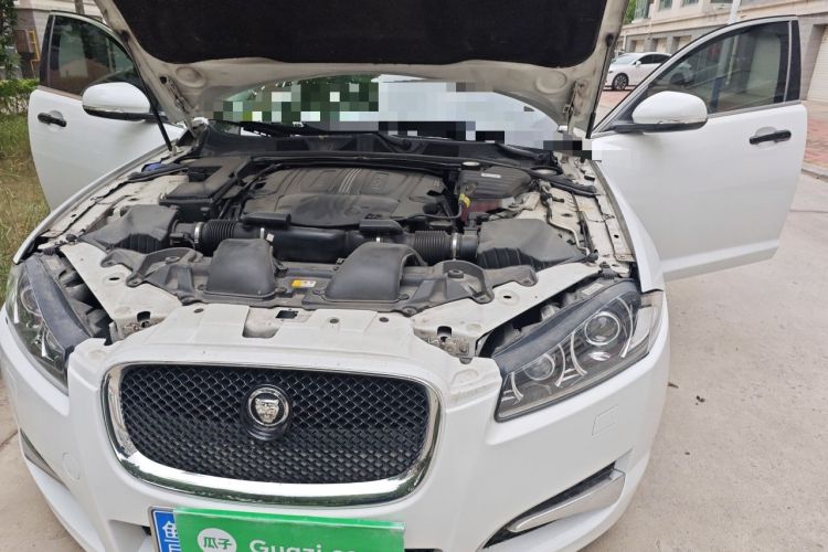 Used Jaguar XF 2013 XF 3.0 SC Prestige Edition Engine Bay Left