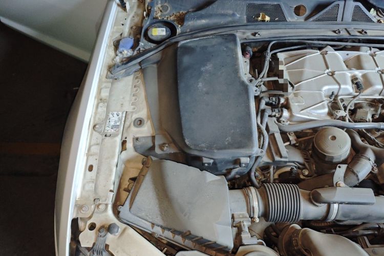 Used Jaguar XF 2013 XF 3.0 SC Prestige Edition Engine Bay Right