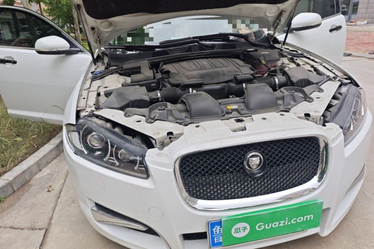 Used Jaguar XF 2013 XF 3.0 SC Prestige Edition Engine Bay Right