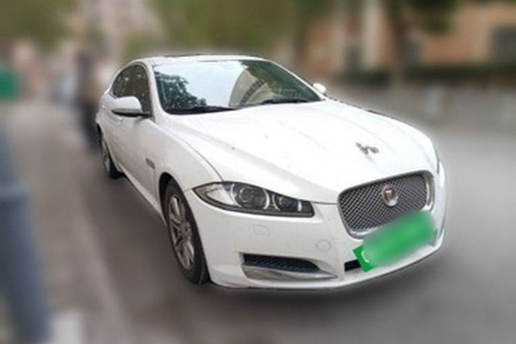 Used Jaguar XF 2013 XF 2.0T Luxury Edition Exterior 5