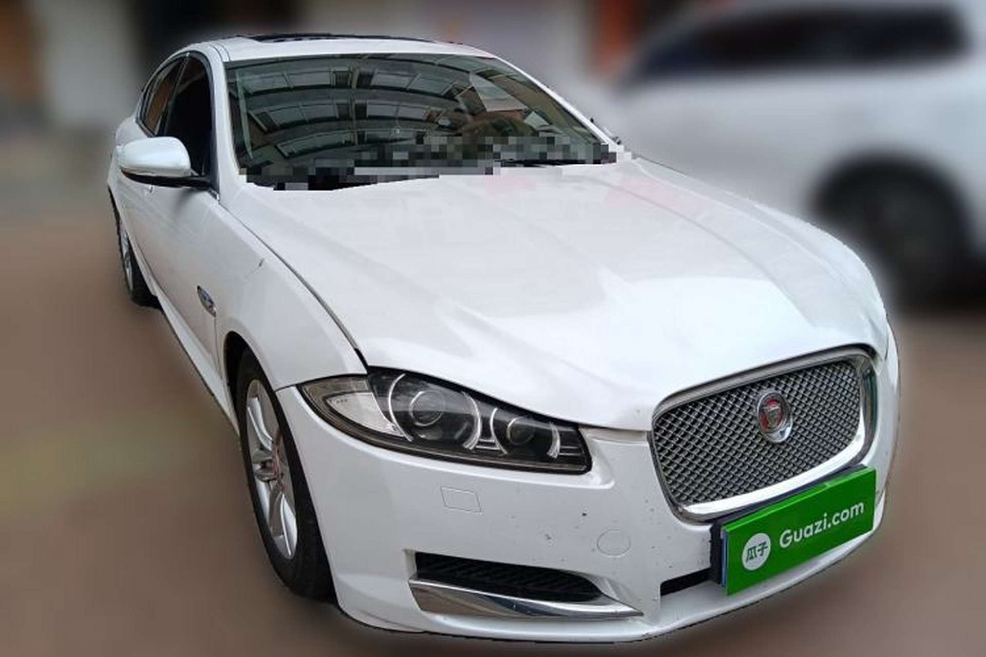 Used Jaguar XF 2013 XF 2.0T Luxury Edition Front Right 45 Deg