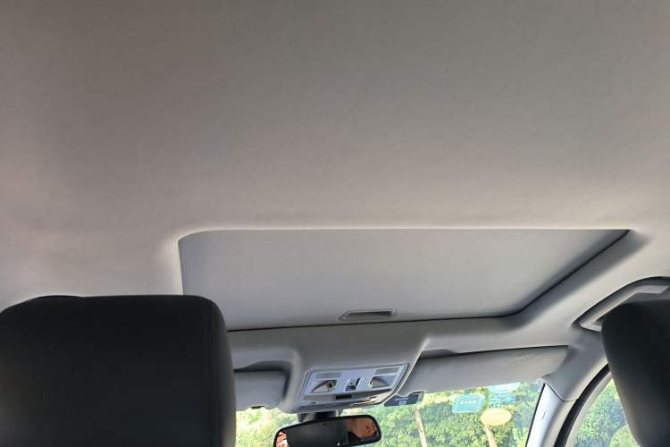 Used Jaguar XF 2013 XF 3.0 SC Prestige Edition Headliner