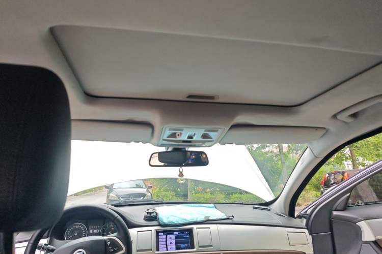 Used Jaguar XF 2013 XF 3.0 SC Prestige Edition Headliner