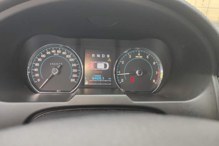 Used Jaguar XF 2013 XF 2.0T Luxury Edition Instrument Cluster