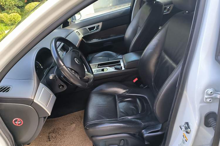 Used Jaguar XF 2013 XF 3.0 SC Prestige Edition Left Front Seat