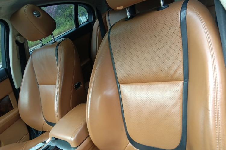 Used Jaguar XF 2013 XF 2.0T Luxury Edition Left Front Seat