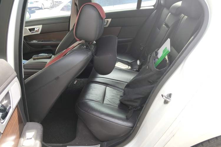 Used Jaguar XF 2013 XF 2.0T Luxury Edition Left Rear Seat