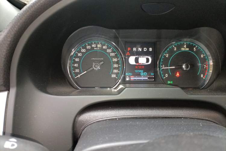 Used Jaguar XF 2013 XF 2.0T Luxury Edition Odometer Close Up