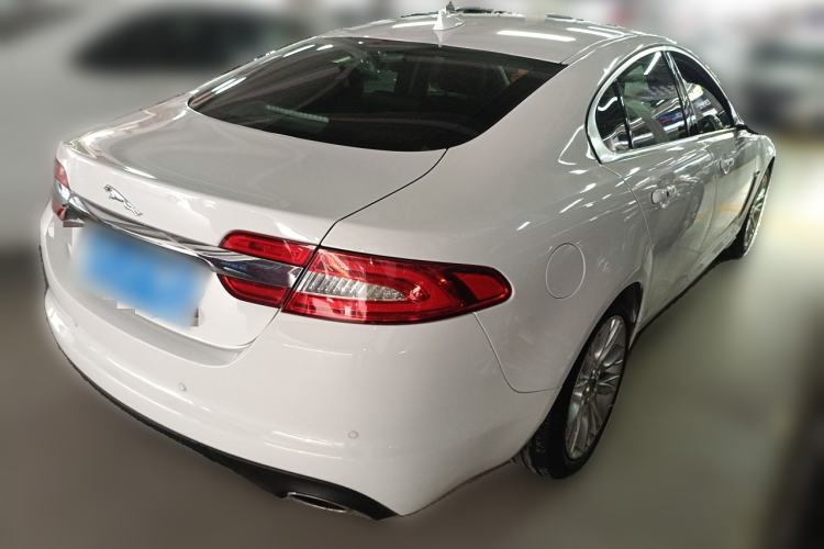 Used Jaguar XF 2013 XF 2.0T Cambridge Limited Edition Rear Right 45 Deg
