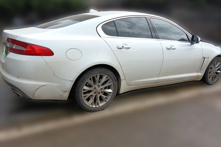 Used Jaguar XF 2013 XF 2.0T Luxury Edition Rear Right 45 Deg