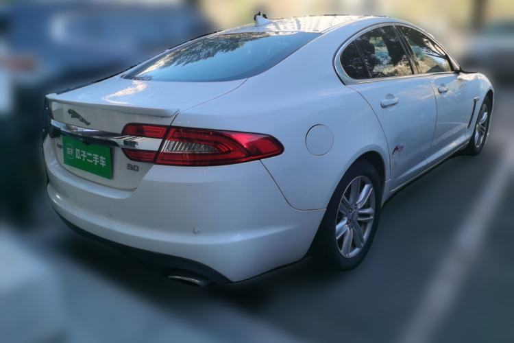 Used Jaguar XF 2013 XF 2.0T Luxury Edition Rear Right 45 Deg