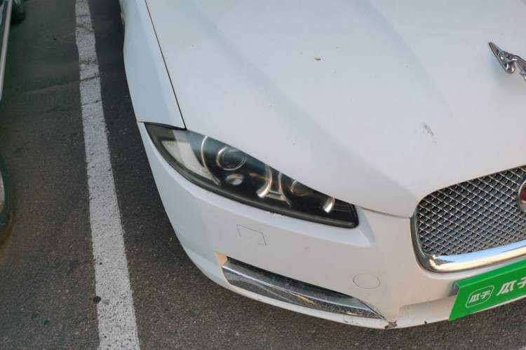 Used Jaguar XF 2013 XF 2.0T Luxury Edition Right Front Headlight