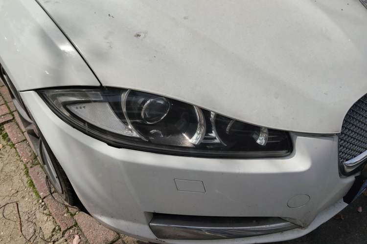 Used Jaguar XF 2013 XF 2.0T Luxury Edition Right Front Headlight