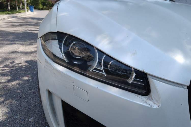 Used Jaguar XF 2013 XF 3.0 SC Prestige Edition Right Front Headlight