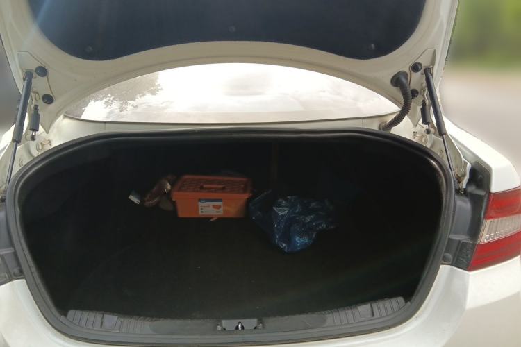 Used Jaguar XF 2013 XF 2.0T Luxury Edition Trunk