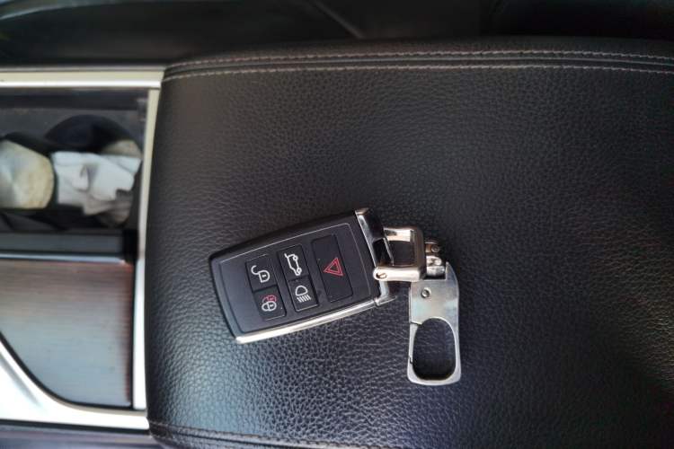 Used Jaguar XF 2013 XF 2.0T Luxury Edition Vehicle Key