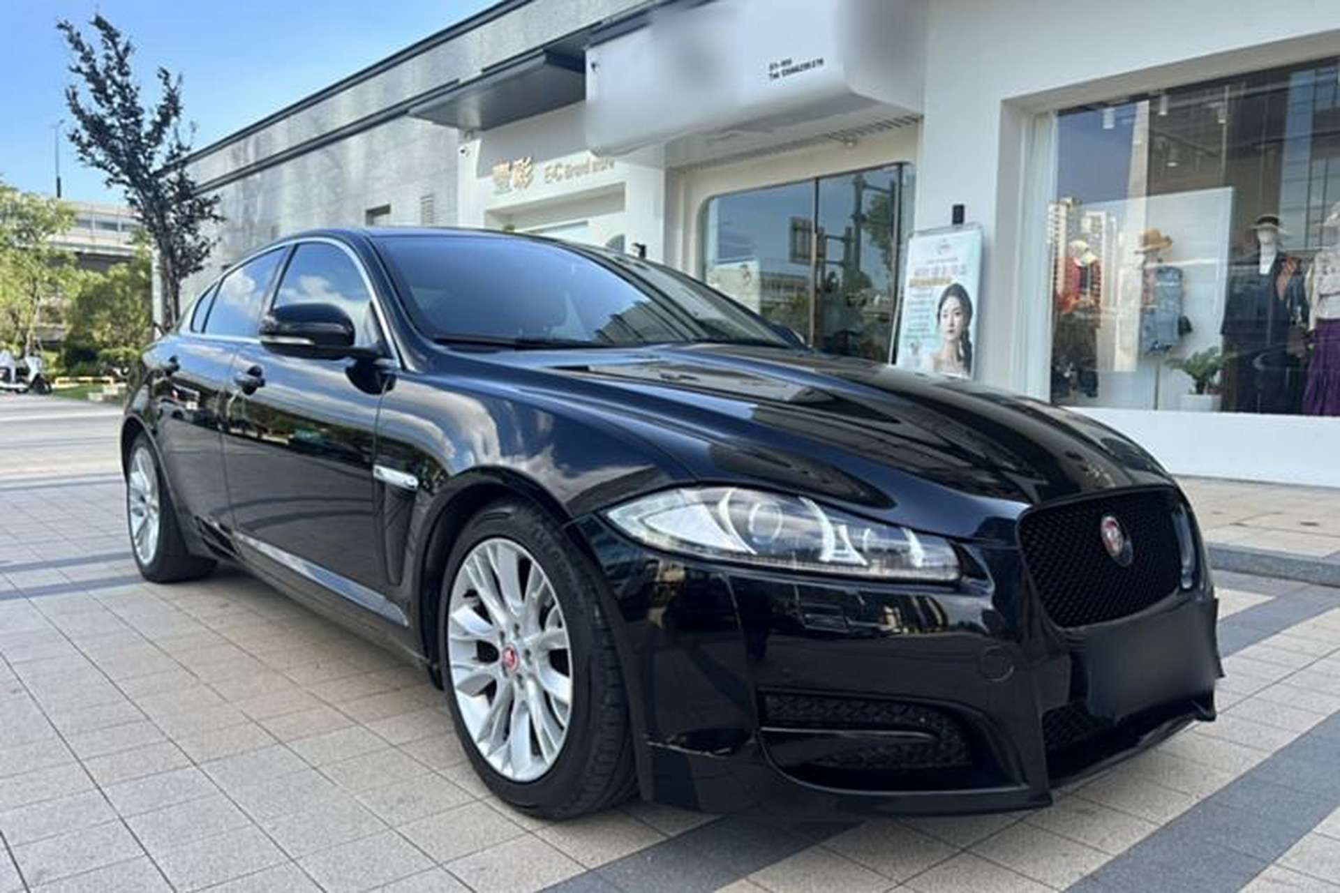 Used Jaguar XF 2014 XF 2.0T Luxury Edition Exterior 4