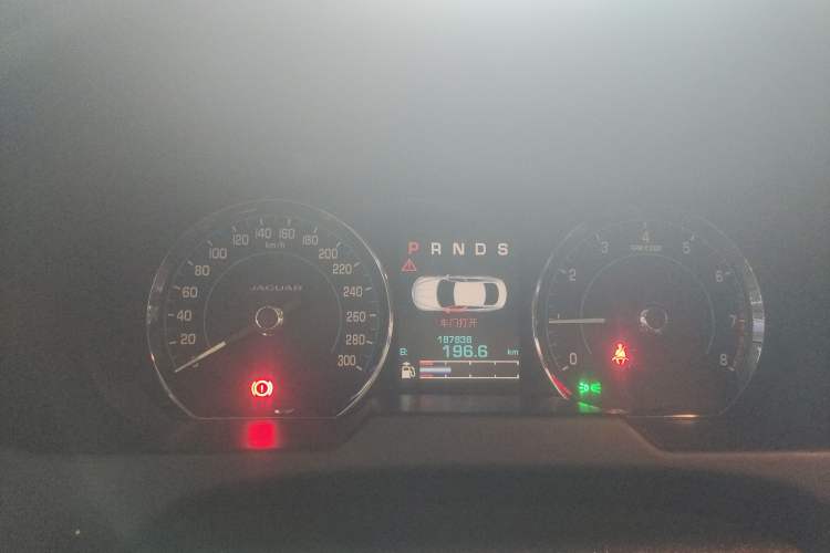 Used Jaguar XF 2014 XF 2.0T Prestige Edition Instrument Cluster