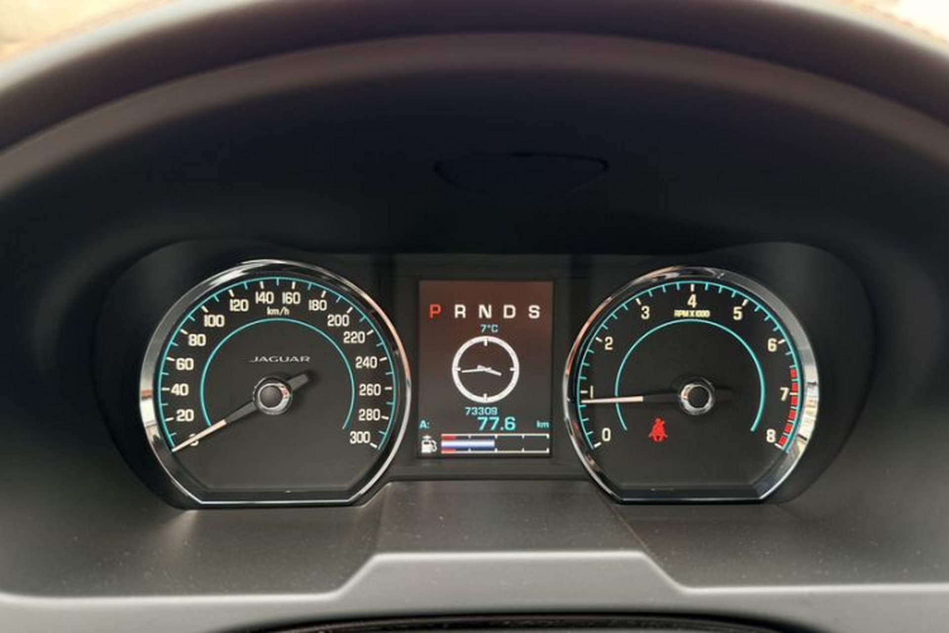 Used Jaguar XF 2014 XF 2.0T Luxury Edition Instrument Cluster