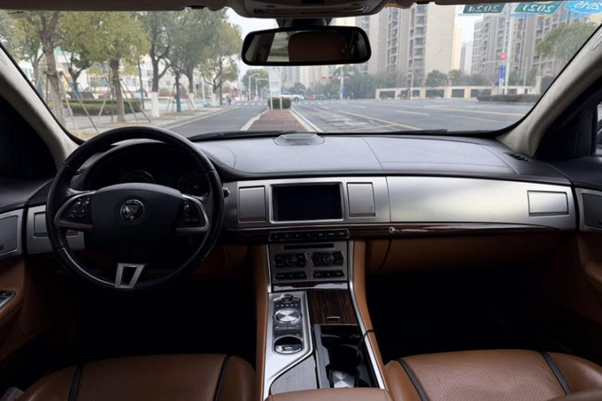 Used Jaguar XF 2014 XF 2.0T Luxury Edition Interior 8