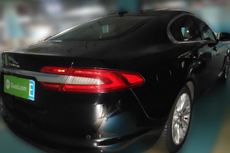 Used Jaguar XF 2014 XF 2.0T Luxury Edition Rear Right 45 Deg