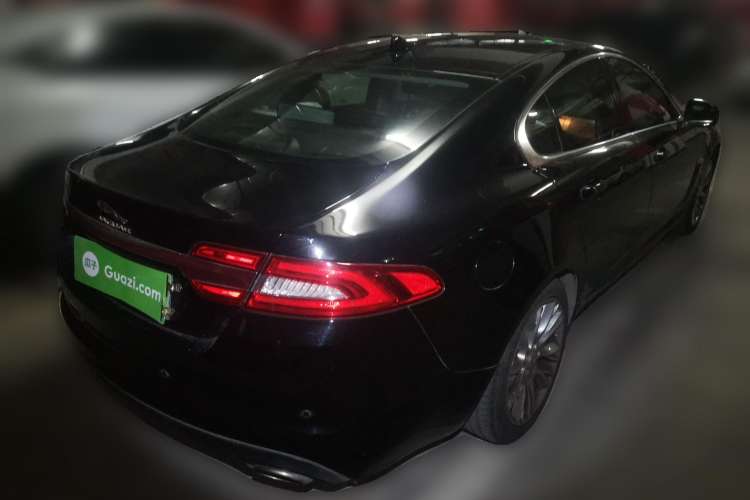 Used Jaguar XF 2014 XF 2.0T Luxury Edition Rear Right 45 Deg