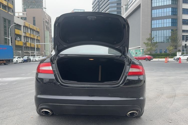 Used Jaguar XF 2014 XF 2.0T Prestige Edition Trunk