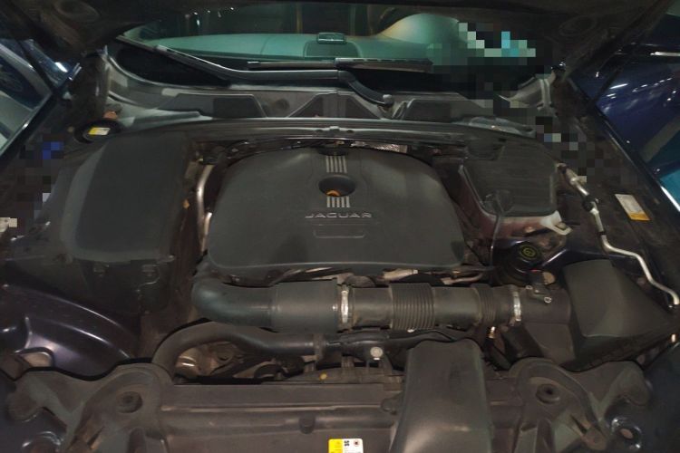 Used Jaguar XF 2014 XF 2.0T Luxury Edition Engine Bay