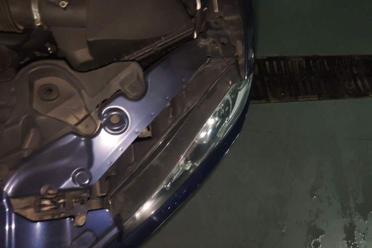 Used Jaguar XF 2014 XF 2.0T Luxury Edition Engine Bay Left