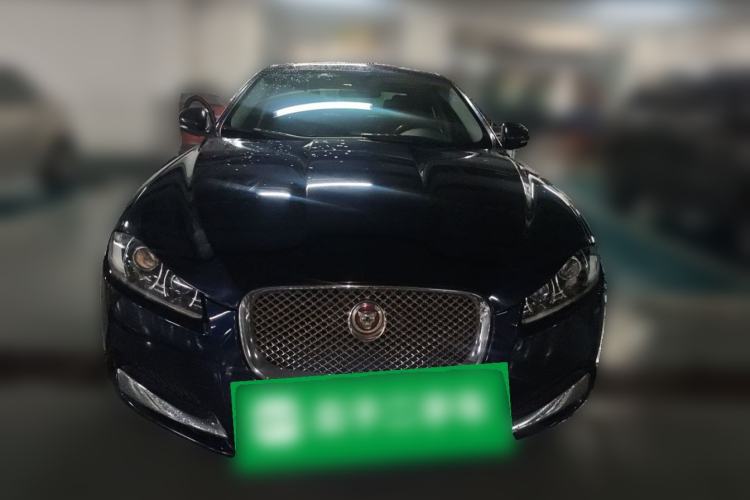 Used Jaguar XF 2014 XF 2.0T Luxury Edition Front