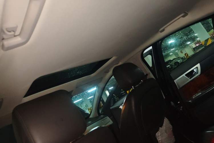 Used Jaguar XF 2014 XF 2.0T Luxury Edition Headliner