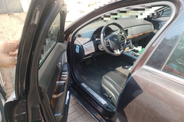 Used Jaguar XF 2014 XF 2.0T Luxury Edition Driver Seat