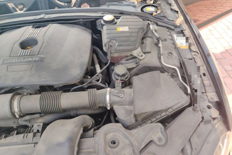 Used Jaguar XF 2014 XF 2.0T Prestige Edition Engine Bay Left
