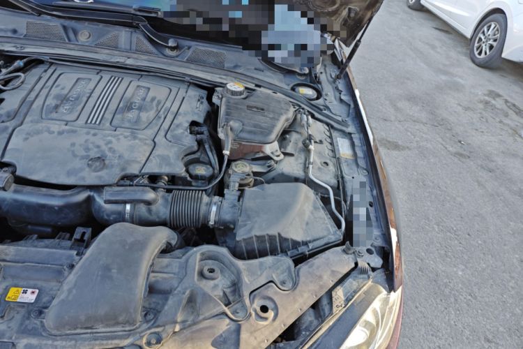 Used Jaguar XF 2014 XF 3.0 SC Luxury Edition Engine Bay Left