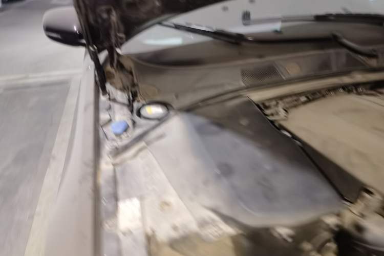 Used Jaguar XF 2014 XF 2.0T Prestige Edition Engine Bay Right