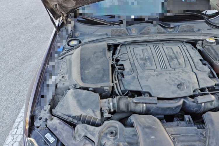 Used Jaguar XF 2014 XF 3.0 SC Luxury Edition Engine Bay Right