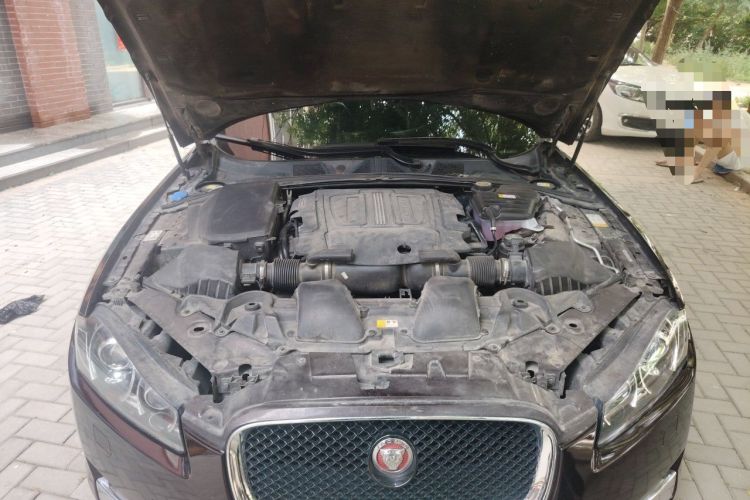 Used Jaguar XF 2014 XF 3.0 SC Luxury Edition Engine Bay