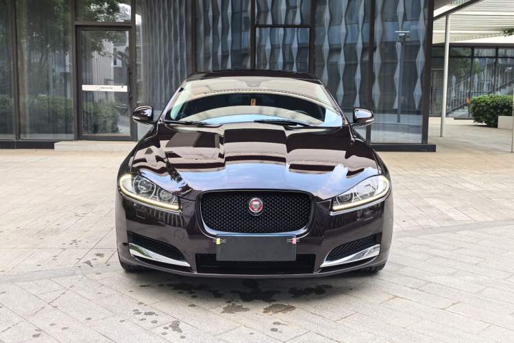 Used Jaguar XF 2014 XF 2.0T Prestige Edition Exterior 1