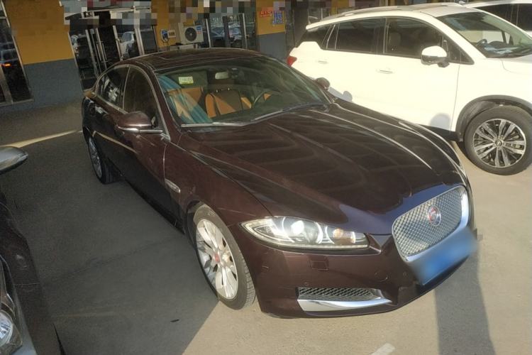 Used Jaguar XF 2014 XF 2.0T Luxury Edition Exterior 1
