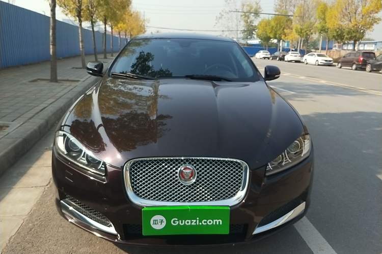 Used Jaguar XF 2014 XF 2.0T Luxury Edition Front