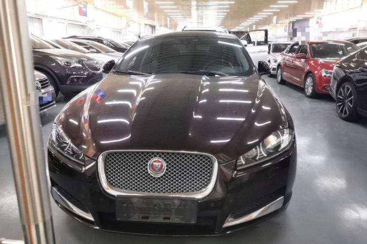 Used Jaguar XF 2014 XF 2.0T Luxury Edition Front