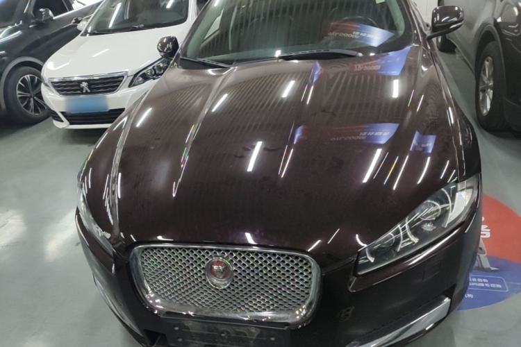 Used Jaguar XF 2014 XF 2.0T Luxury Edition Front