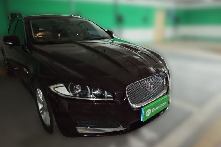 Used Jaguar XF 2014 XF 2.0T Prestige Edition Front Right 45 Deg