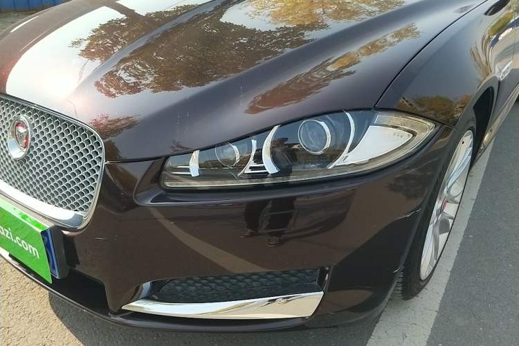Used Jaguar XF 2014 XF 2.0T Luxury Edition Left Front Headlight