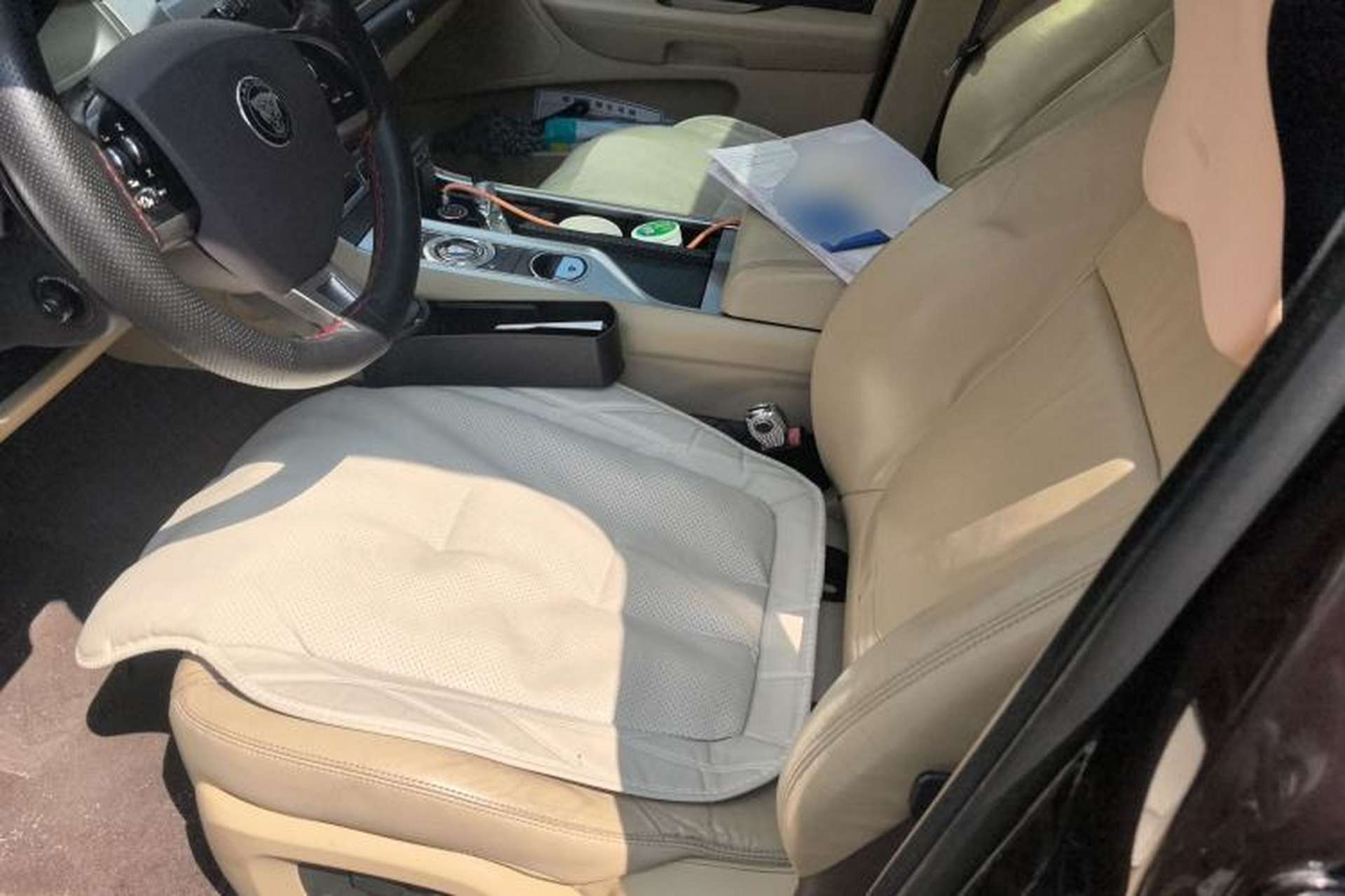 Used Jaguar XF 2014 XF 2.0T Luxury Edition Left Front Seat