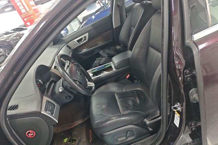 Used Jaguar XF 2014 XF 2.0T Prestige Edition Left Front Seat
