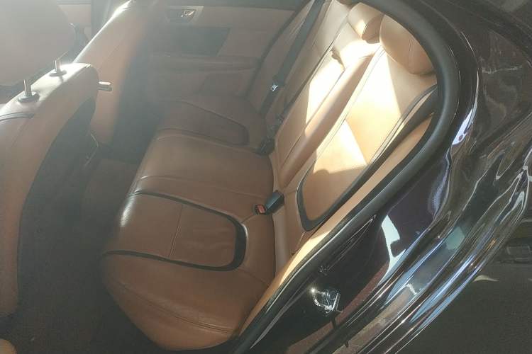 Used Jaguar XF 2014 XF 2.0T Luxury Edition Left Rear Seat