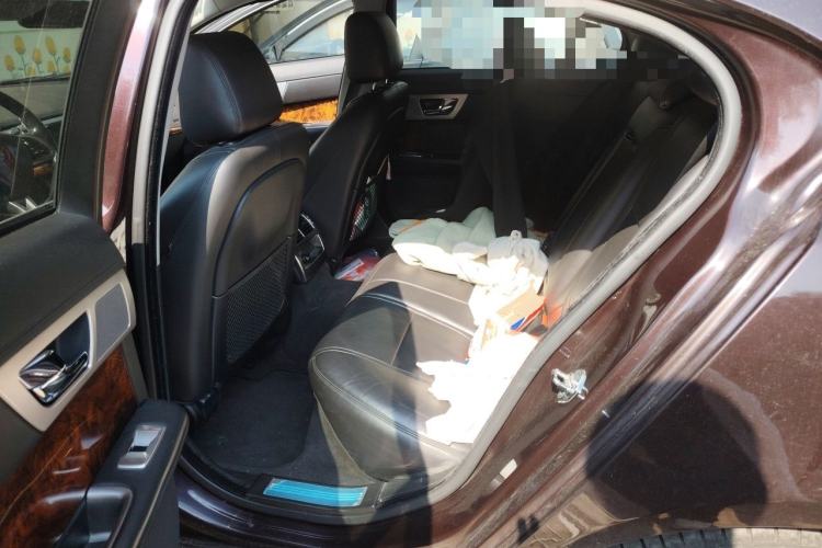 Used Jaguar XF 2014 XF 2.0T Luxury Edition Left Rear Seat